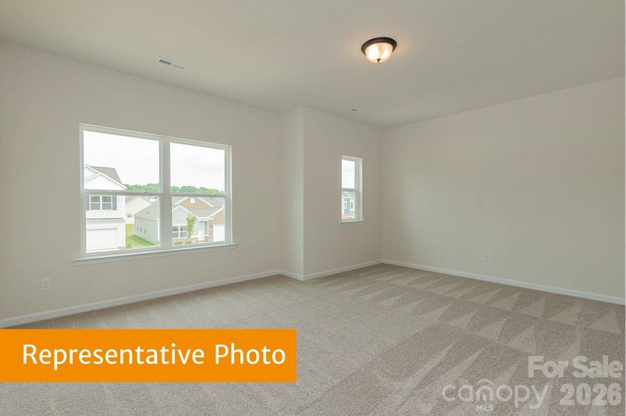 Spacious, unfurnished interior of a new home in Catawba Trace, Catawba (Image 11).