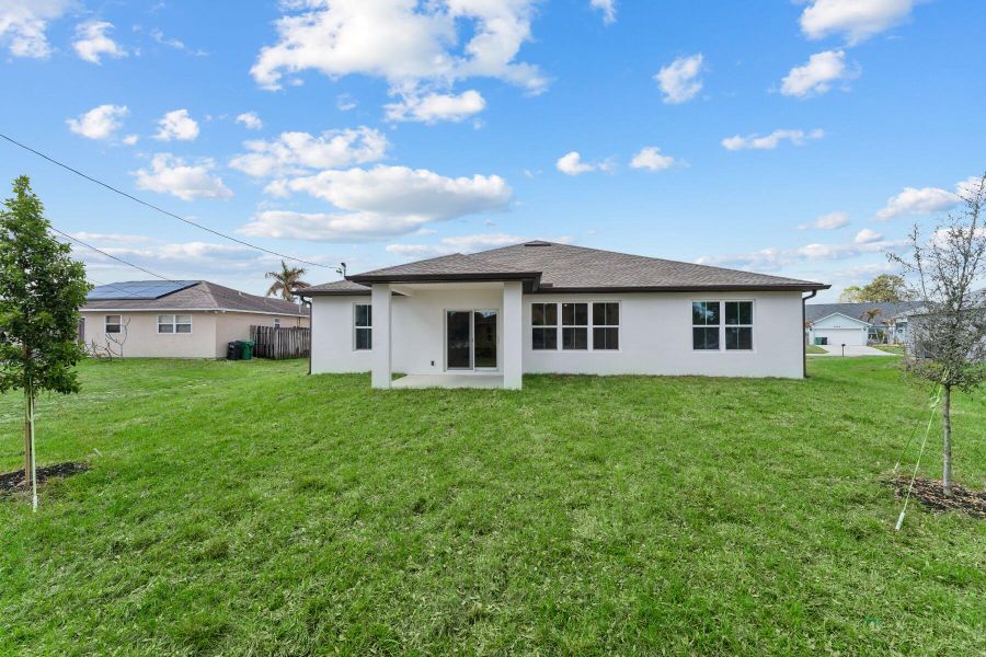 Rear Exterior Rear Exterior