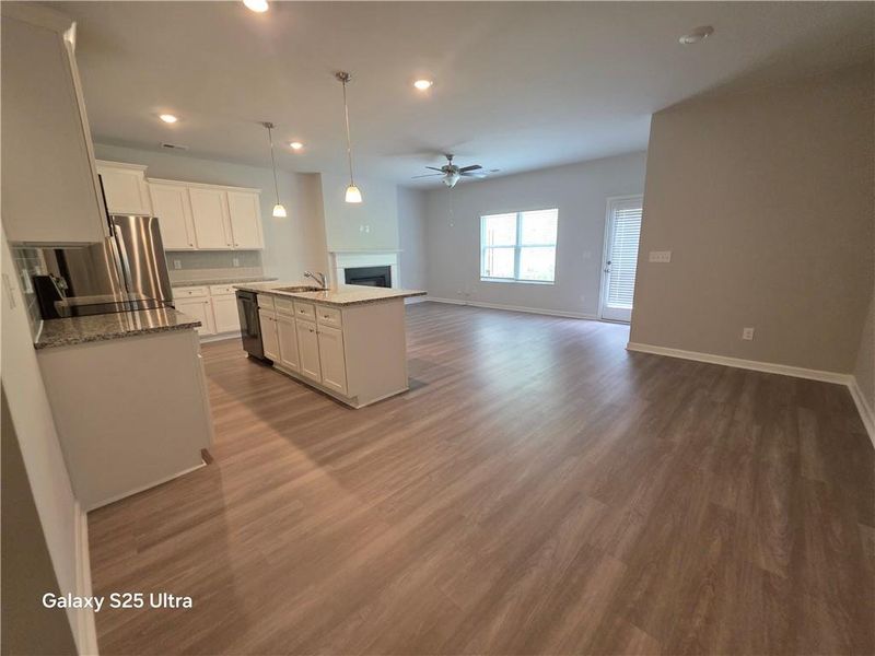 Spacious, unfurnished interior of a new home in , Grayson (Image 22).