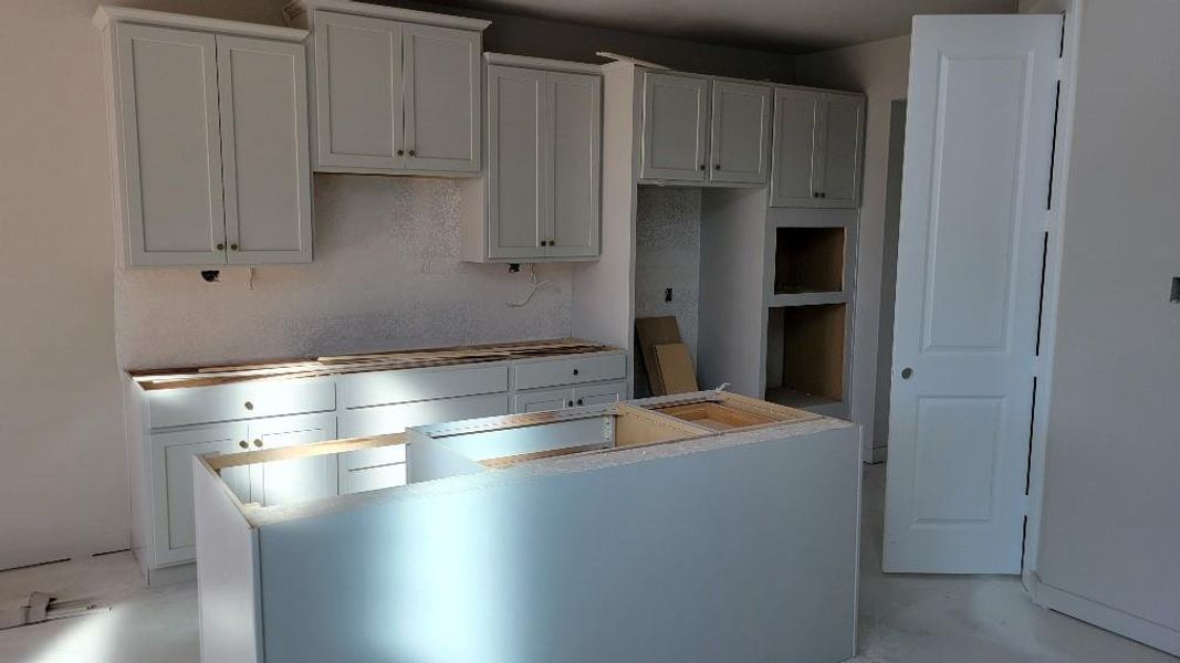 Furnished interior view inside a new home in The Highlands 50', Porter (Image 9). Furnished interior view inside a new home in The Highlands 50', Porter (Image 9).