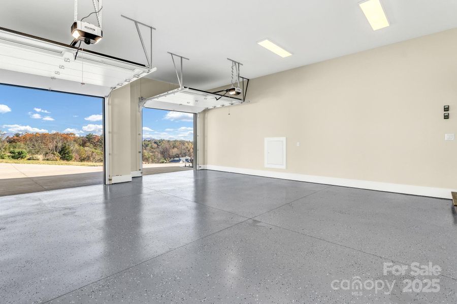 Spacious, unfurnished interior of a new home in , Alexander (Image 41). Spacious, unfurnished interior of a new home in , Alexander (Image 41).