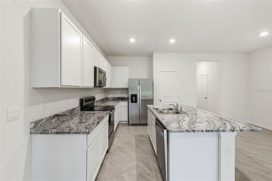 Furnished interior view inside a new home in , Wimauma (Image 9).