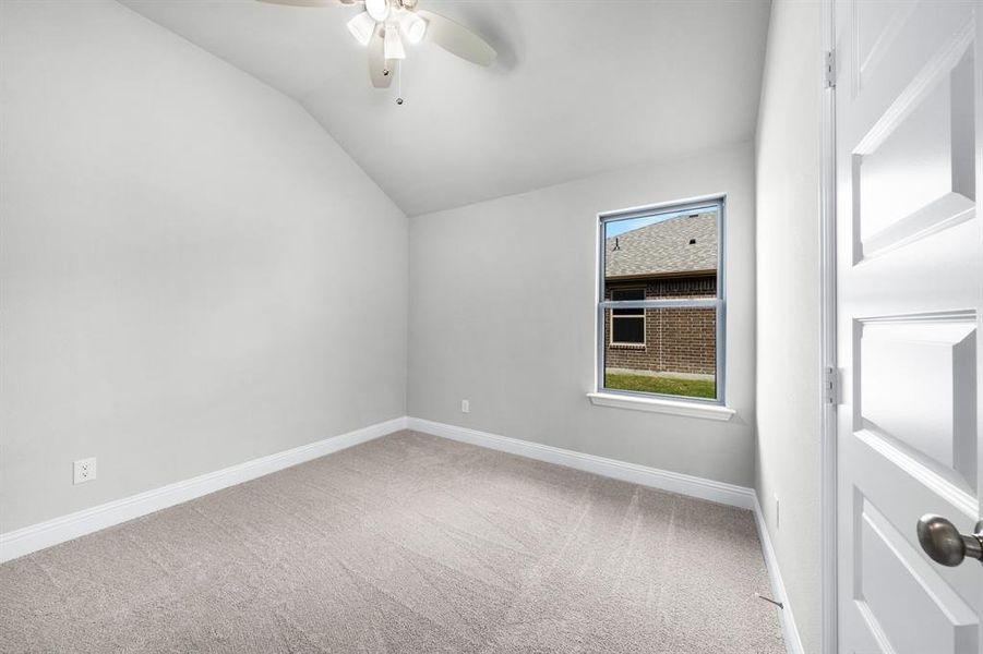 Spacious, unfurnished interior of a new home in Fox Landing, Caddo Mills (Image 24).