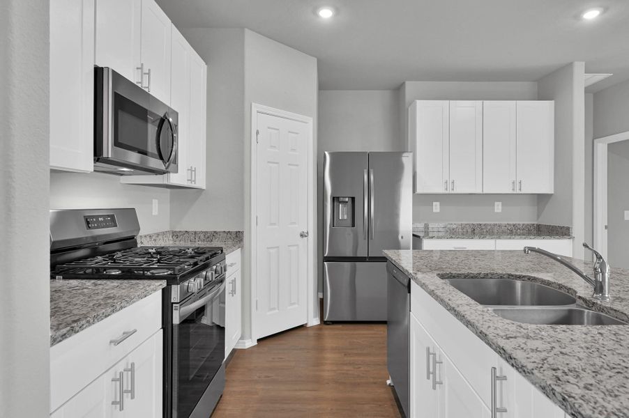 Image 32 of a home in Hidden Creek.