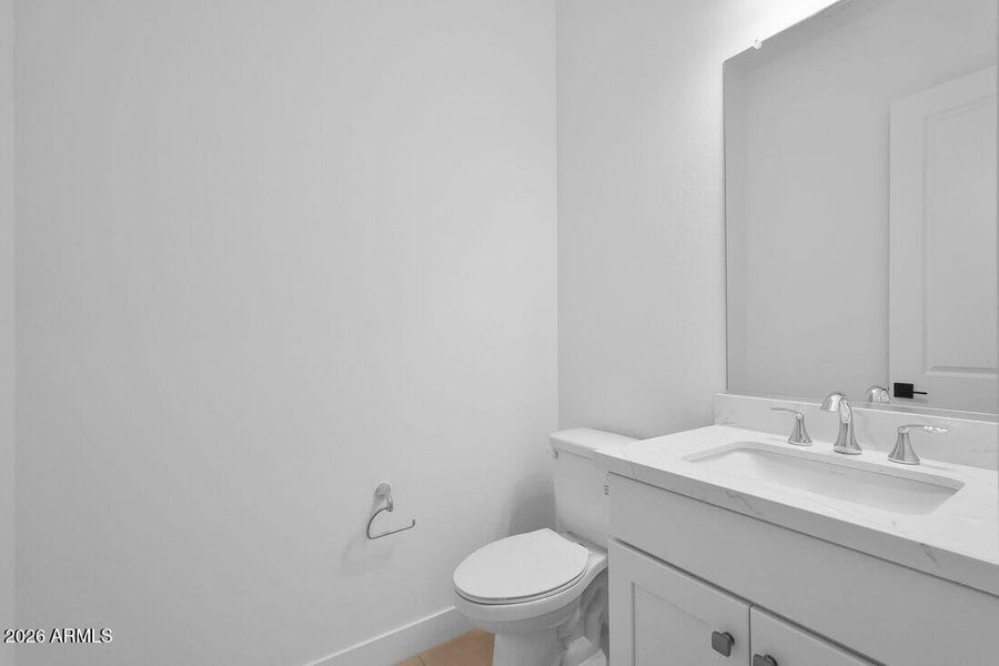 hj-az-phoenix-aloravita-south-summit-cat hj-az-phoenix-aloravita-south-summit-cat