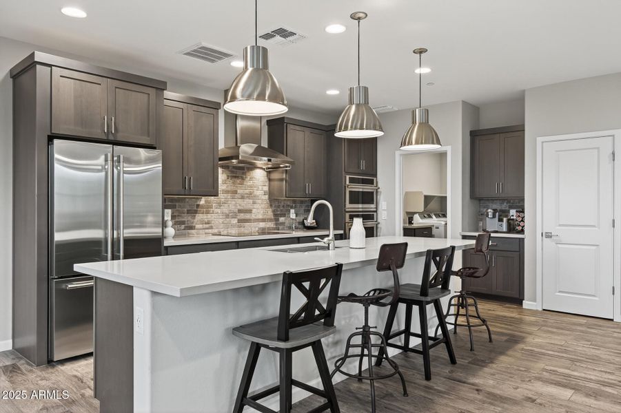 18) KITCHEN 18) KITCHEN