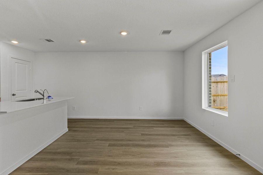 Spacious, unfurnished interior of a new home in Cypress Green, Hockley (Image 23).