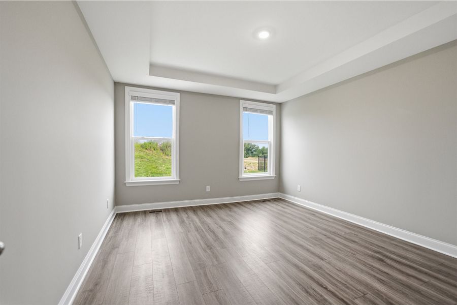 Spacious, unfurnished interior of a new home in The Retreat at Norman Farm, Hendersonville (Image 30).