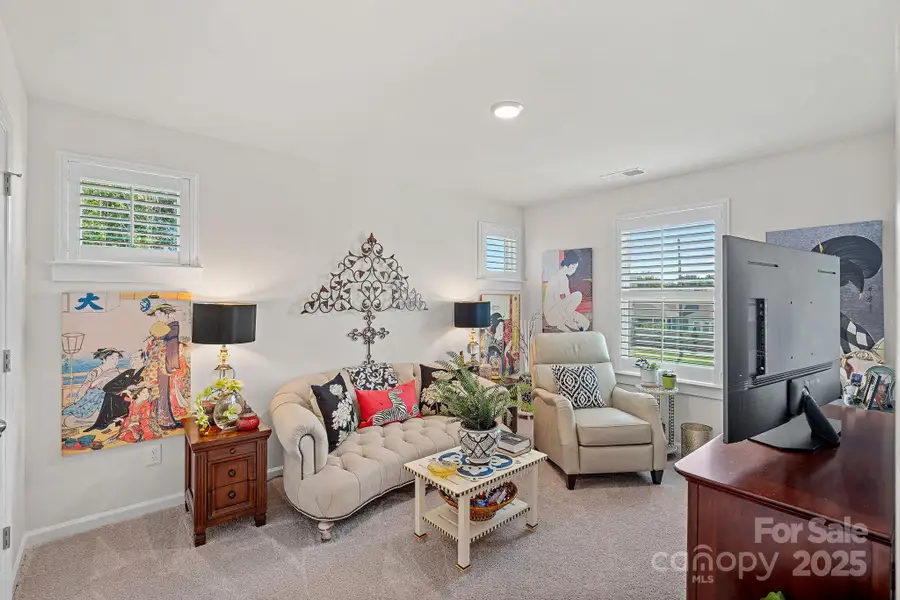 Additional Bedroom/Flex Room With Windows & Closet Additional Bedroom/Flex Room With Windows & Closet