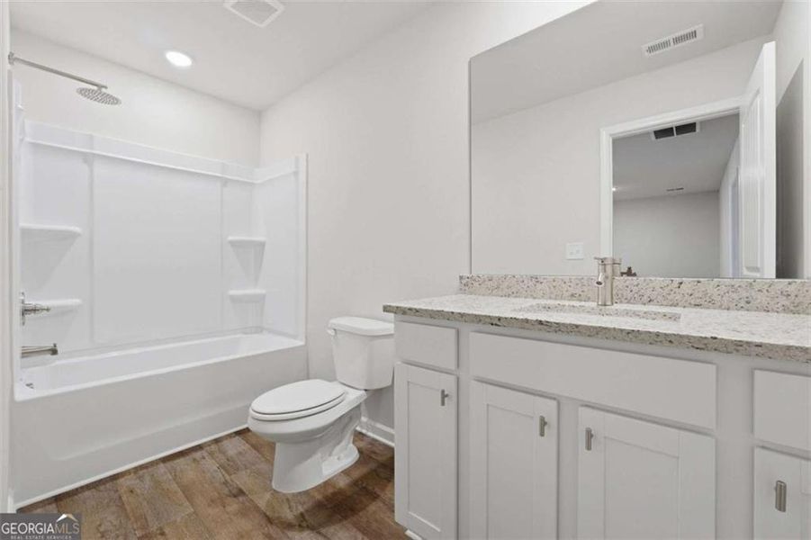 Furnished interior view inside a new home in Parkway James, Snellville (Image 11). Furnished interior view inside a new home in Parkway James, Snellville (Image 11).