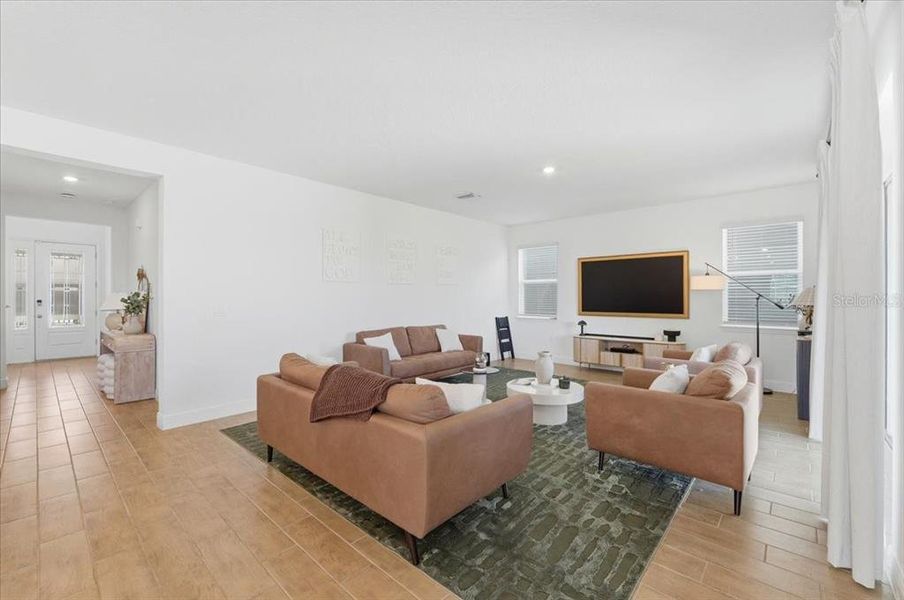 Furnished interior view inside a new home in Hills of Minneola, Minneola (Image 9).