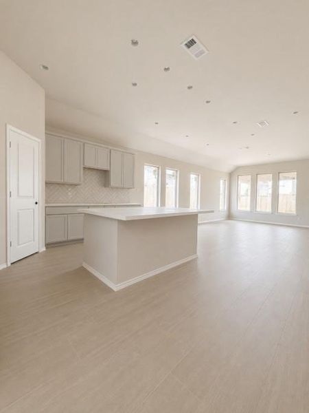 Spacious, unfurnished interior of a new home in Escondido, Magnolia (Image 7). Spacious, unfurnished interior of a new home in Escondido, Magnolia (Image 7).