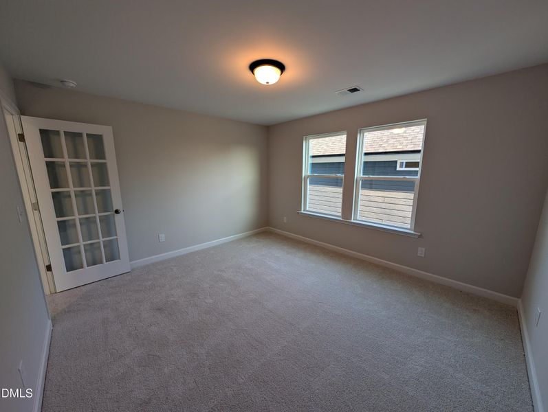 PXL_20260421_222245400.MP