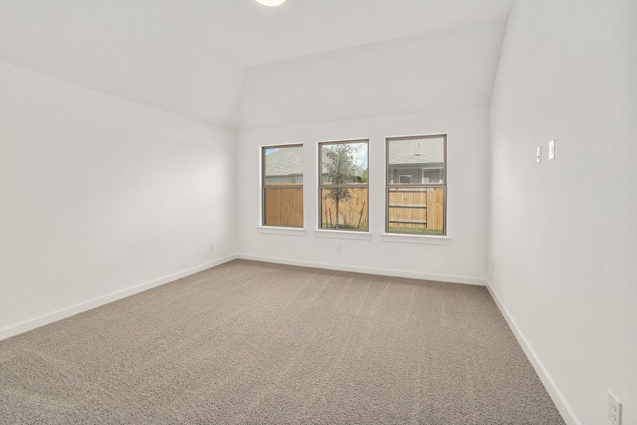 Spacious, unfurnished interior of a new home in Prairie Winds, Hutto (Image 23).