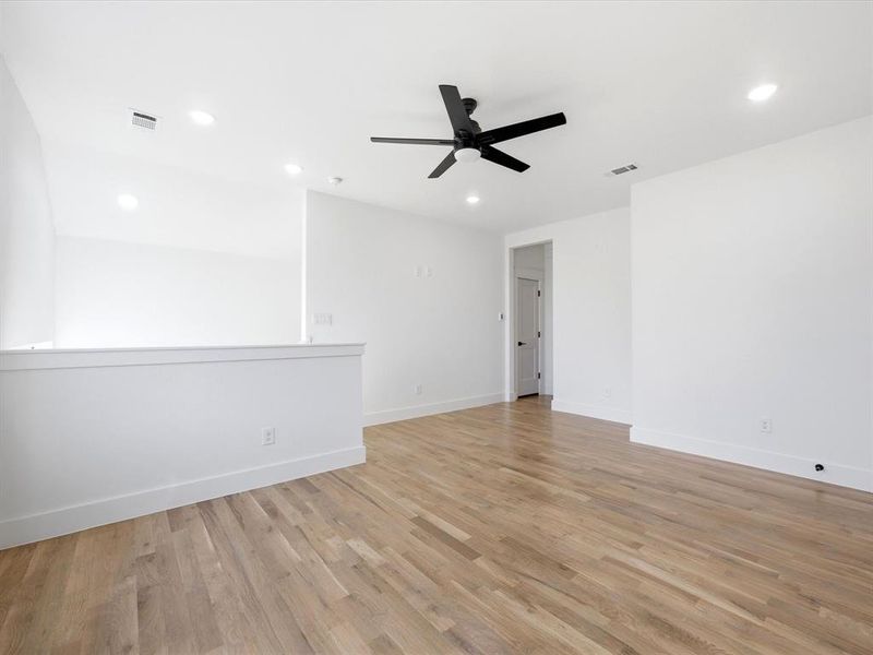 Spacious, unfurnished interior of a new home in , Midlothian (Image 34). Spacious, unfurnished interior of a new home in , Midlothian (Image 34).