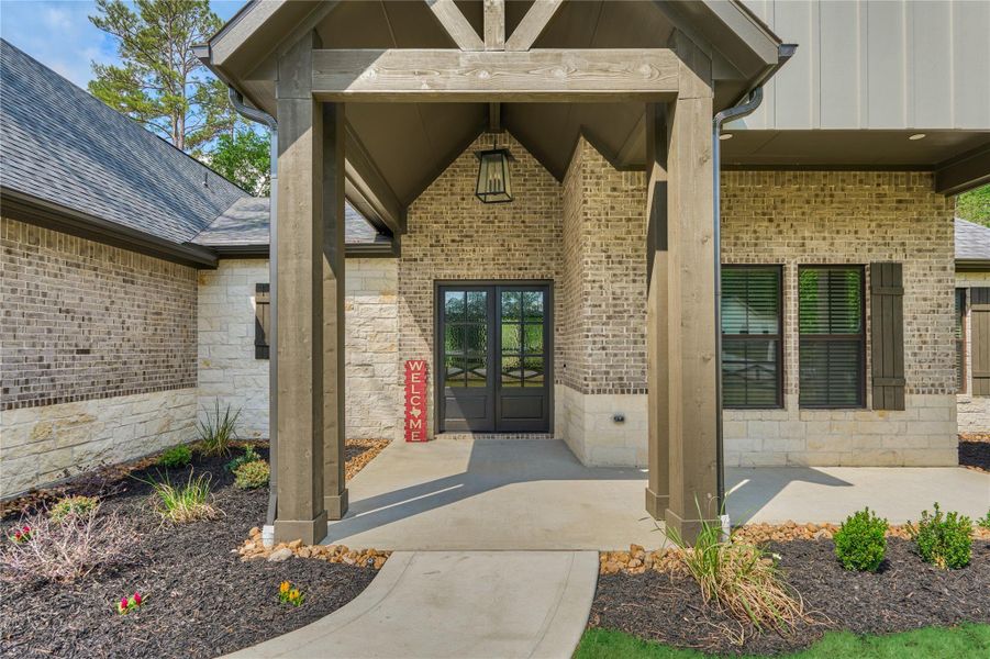 Exterior details and patio area of a home in , Montgomery (Image 4).