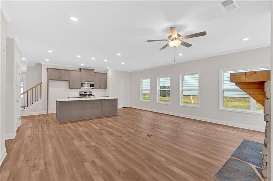 Spacious, unfurnished interior of a new home in Stratford at NatureWalk, Dallas (Image 25).