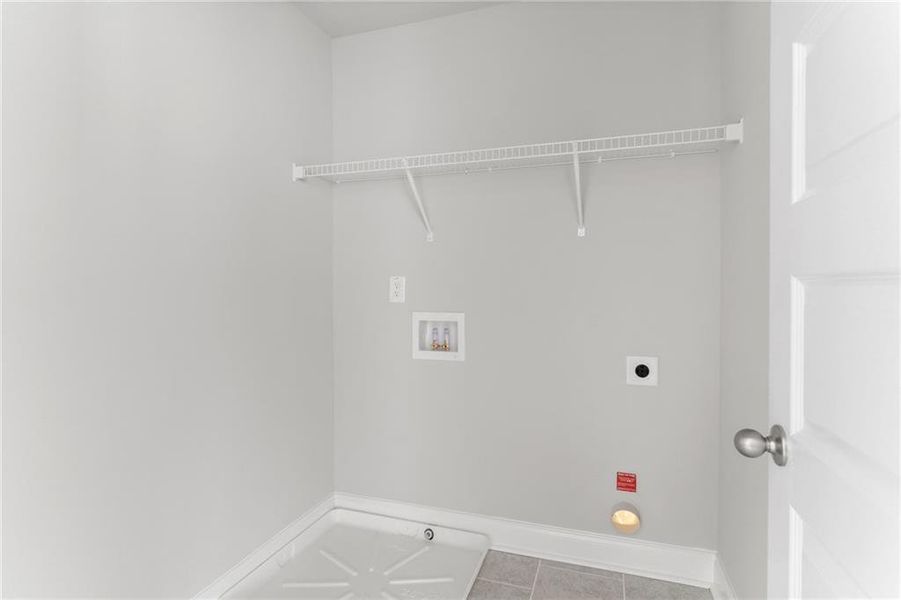 Spacious, unfurnished interior of a new home in Paces Estates, Lithia Springs (Image 23).