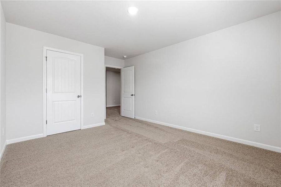 Spacious, unfurnished interior of a new home in Concord Oaks, Powder Springs (Image 16). Spacious, unfurnished interior of a new home in Concord Oaks, Powder Springs (Image 16).