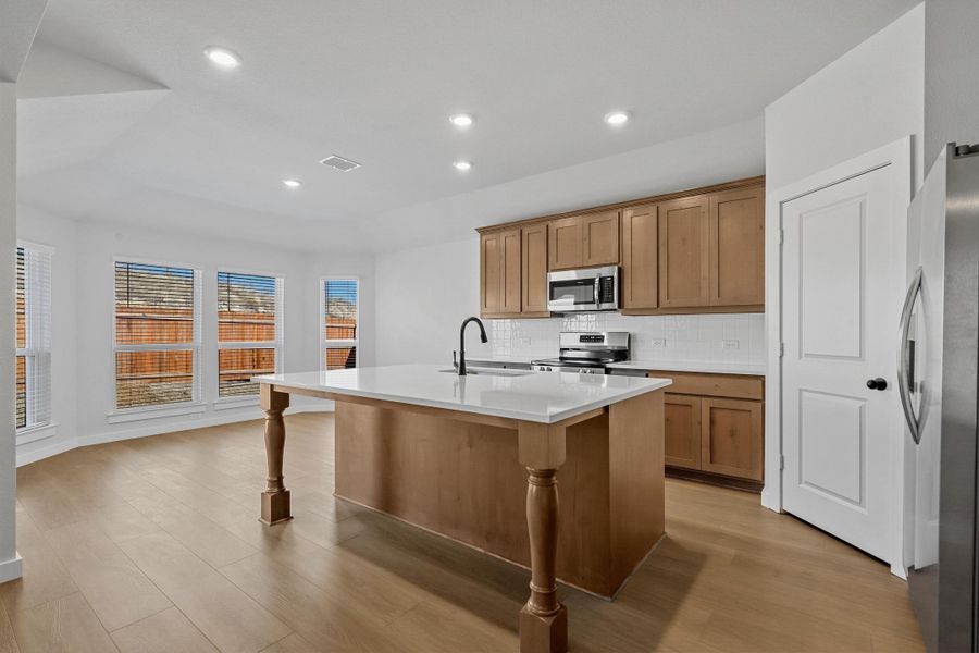 Representative furnished interior of a home built from the Iverson I by Cheldan Homes in Pitcock Addition, Graham (Image 7).
