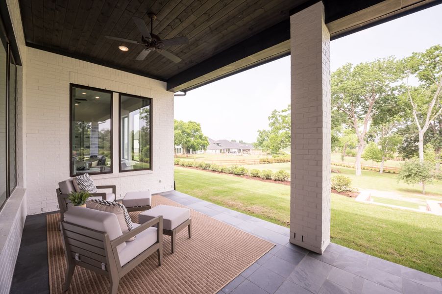 Image 97 representing the Meritage by Tri Pointe Homes in Legacy Grove, Montgomery, TX.