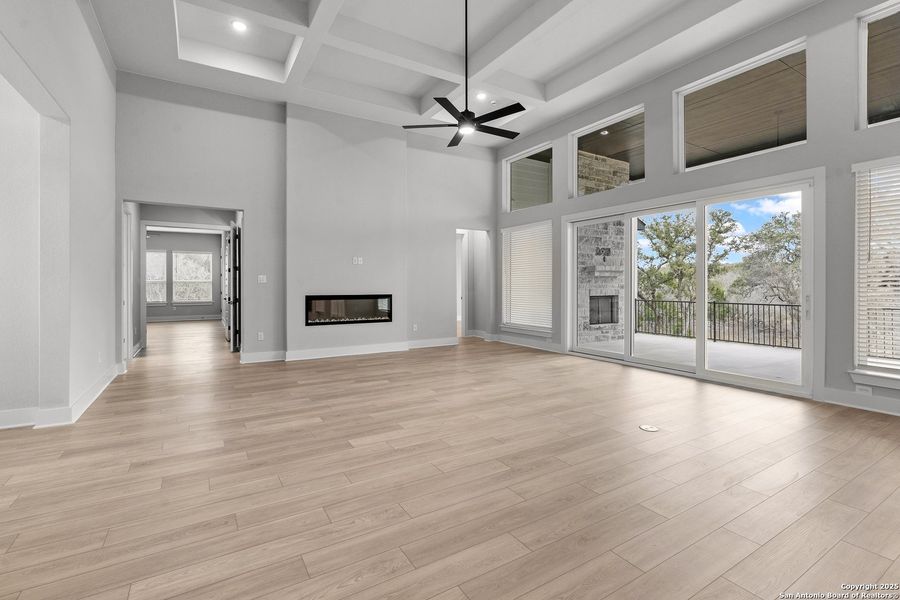 Spacious, unfurnished interior of a new home in Potranco Oaks, Castroville (Image 13). Spacious, unfurnished interior of a new home in Potranco Oaks, Castroville (Image 13).