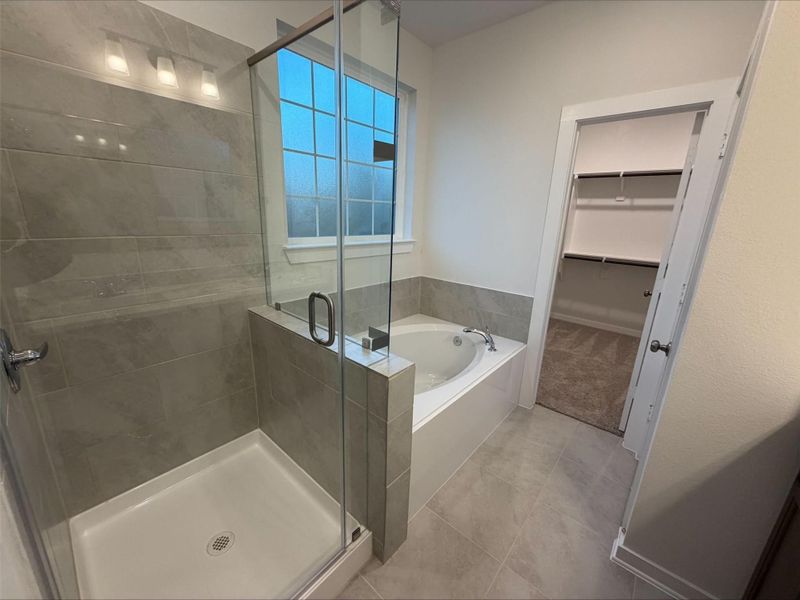 Furnished interior view inside a new home in Spring Lake, Huntsville (Image 4).
