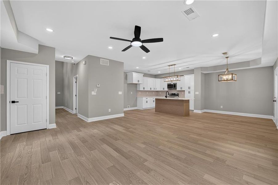Spacious, unfurnished interior of a new home in , Lithonia (Image 23). Spacious, unfurnished interior of a new home in , Lithonia (Image 23).