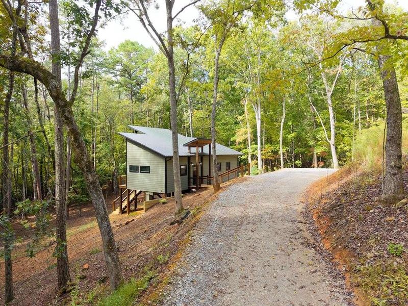 Image 37 of a home in .