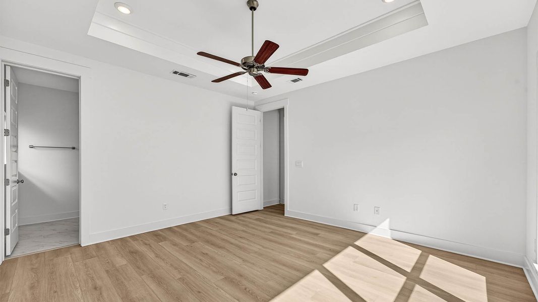 Spacious, unfurnished interior of a new home in WindMark Beach, Port Saint Joe (Image 25).