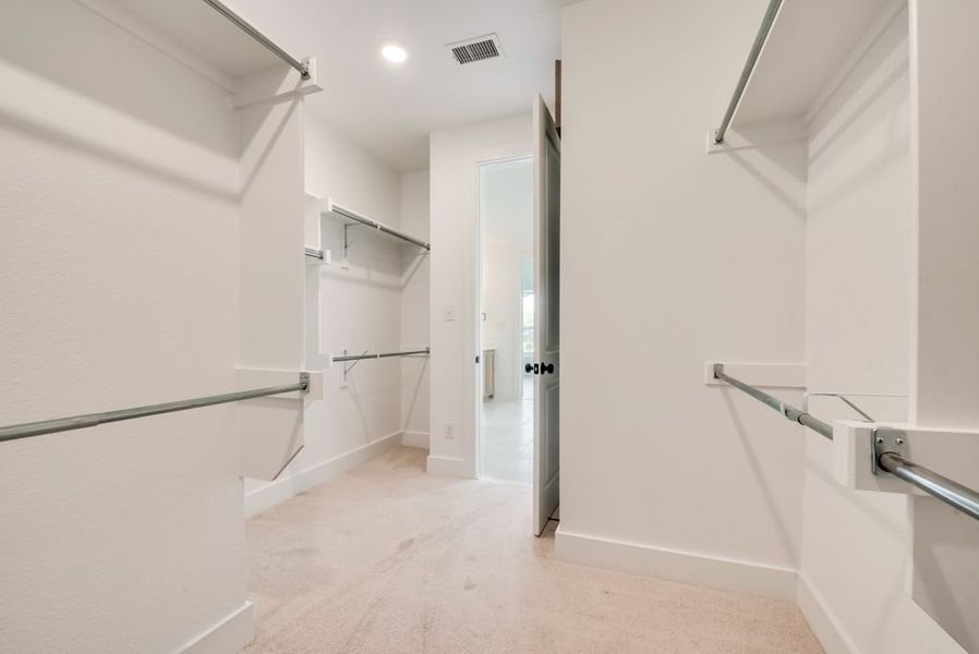Representative unfurnished interior of a home built from the Heath - 4452 TP by Shaddock Homes in Tavolo Park, Fort Worth (Image 26).