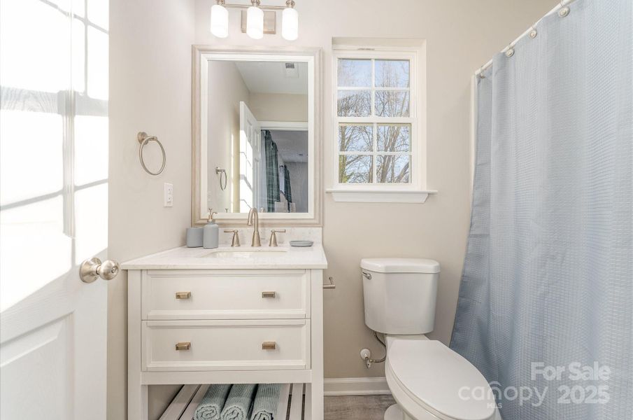 Furnished interior view inside a new home in , Kernersville (Image 10). Furnished interior view inside a new home in , Kernersville (Image 10).