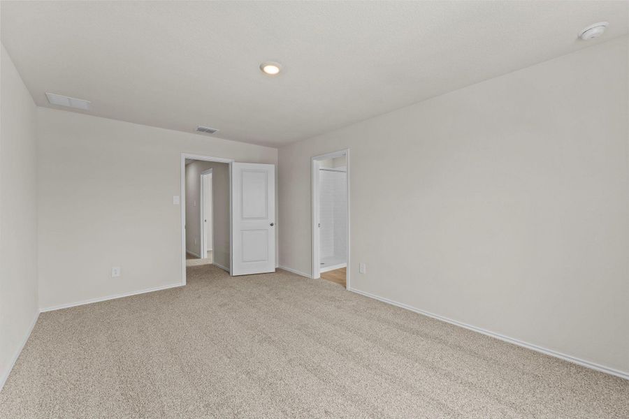 Spacious, unfurnished interior of a new home in Bollinger, Maxwell (Image 31). Spacious, unfurnished interior of a new home in Bollinger, Maxwell (Image 31).
