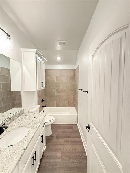 Furnished interior view inside a new home in , Greenville (Image 11).