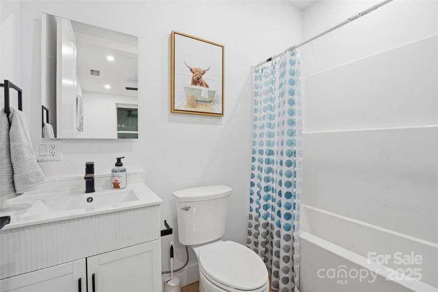 Furnished interior view inside a new home in , Waynesville (Image 18).