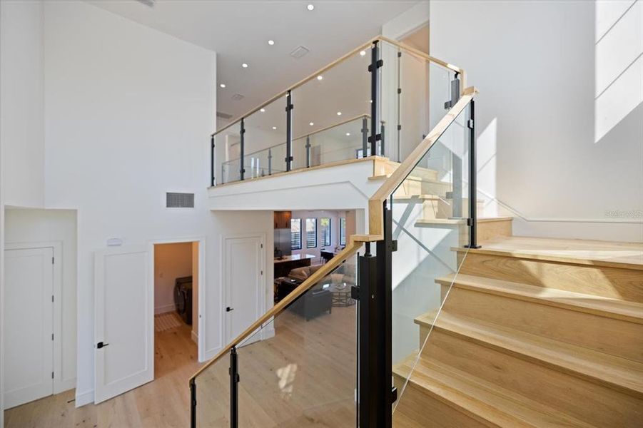 Furnished interior view inside a new home in , Sarasota (Image 36).