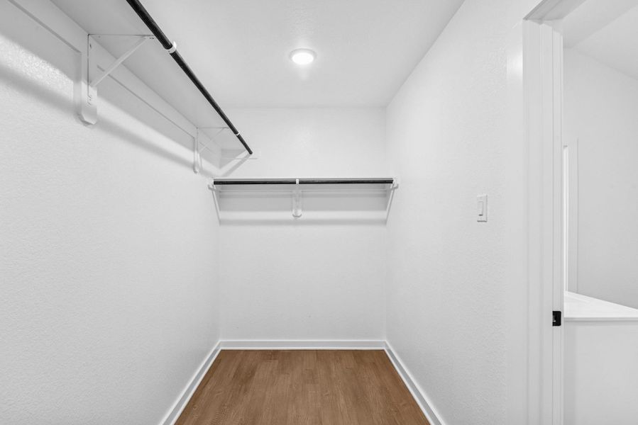 Spacious, unfurnished interior of a new home in Summerview, Fulshear (Image 20). Spacious, unfurnished interior of a new home in Summerview, Fulshear (Image 20).