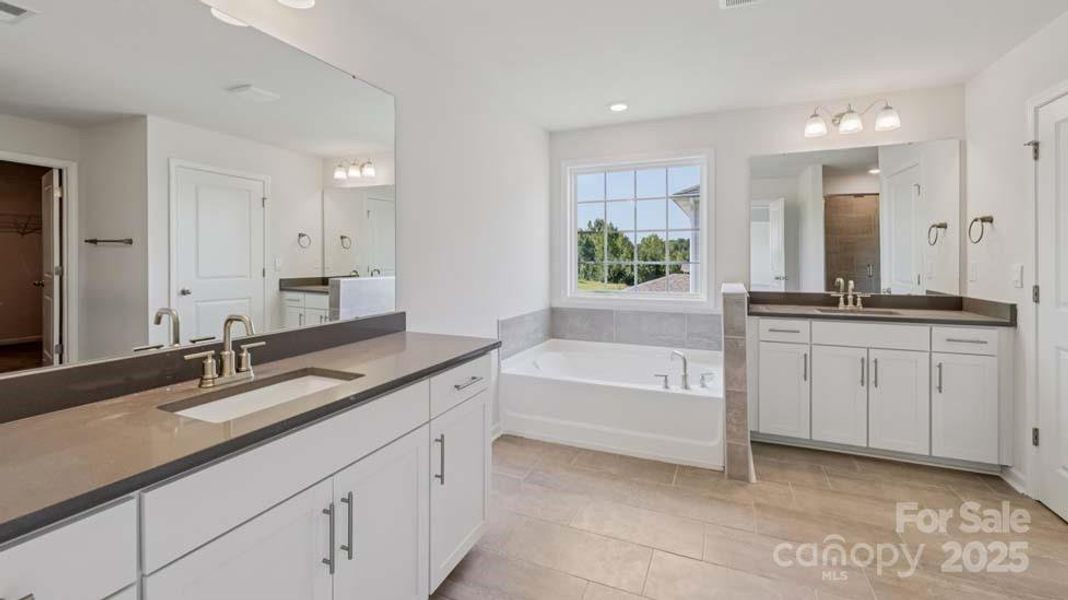Furnished interior view inside a new home in Sylvan Creek, Denver (Image 12).