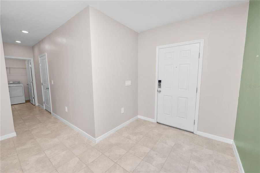 Spacious, unfurnished interior of a new home in Marion Creek, Haines City (Image 34). Spacious, unfurnished interior of a new home in Marion Creek, Haines City (Image 34).
