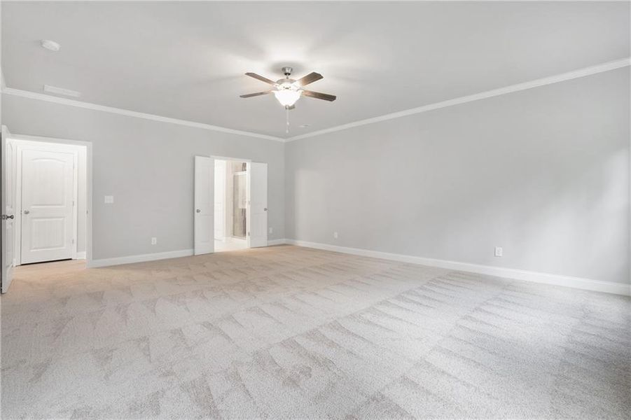 Spacious, unfurnished interior of a new home in Heritage Pointe at The Georgian, Villa Rica (Image 14).