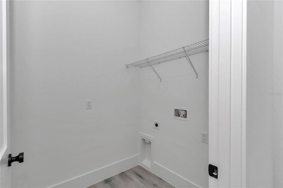 Spacious, unfurnished interior of a new home in , Dunnellon (Image 16). Spacious, unfurnished interior of a new home in , Dunnellon (Image 16).