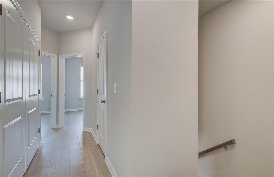 Spacious, unfurnished interior of a new home in Silverock, McDonough (Image 29).