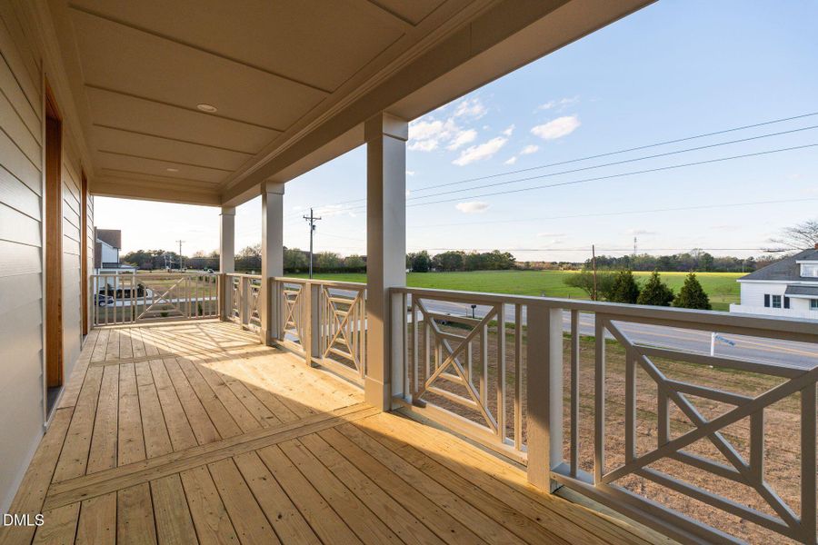 19_DSC08041-Recovered