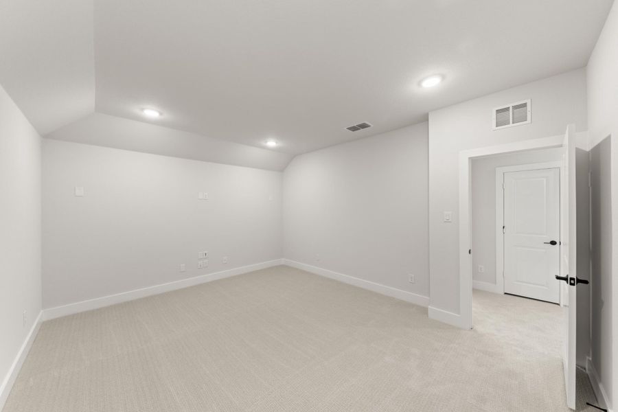 Spacious, unfurnished interior of a new home in Discovery Collection at Union Park, Little Elm (Image 21).