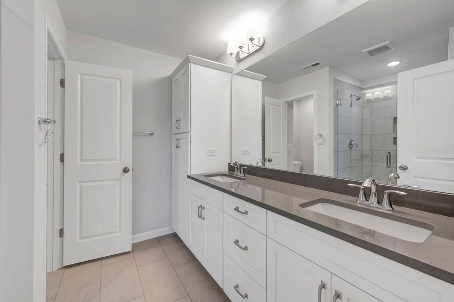 Bathroom Bathroom