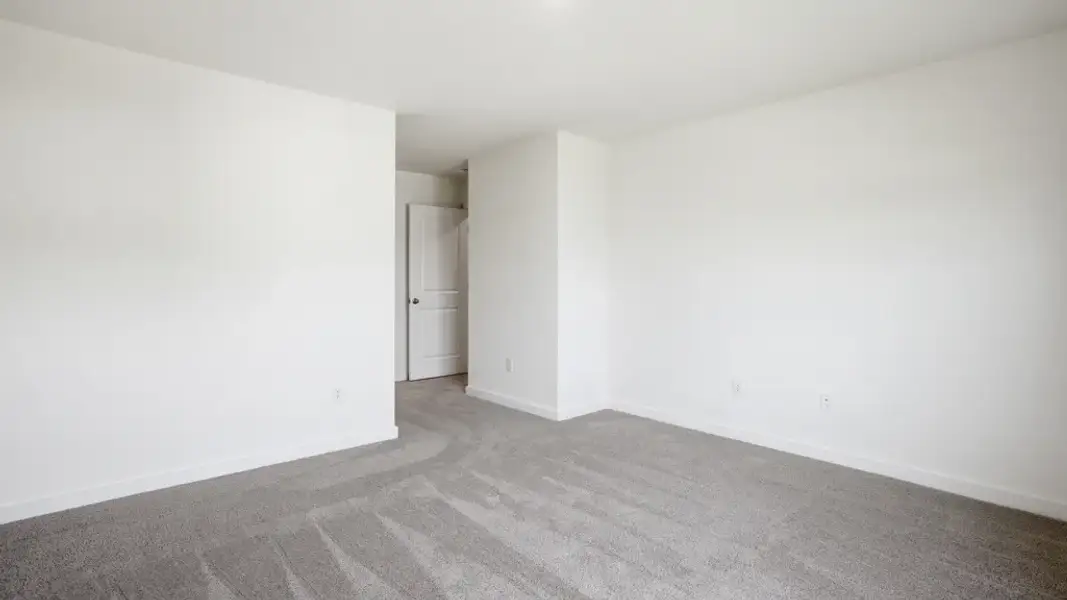Spacious, unfurnished interior of a new home in Keebler Meadows, Johnson City (Image 26).