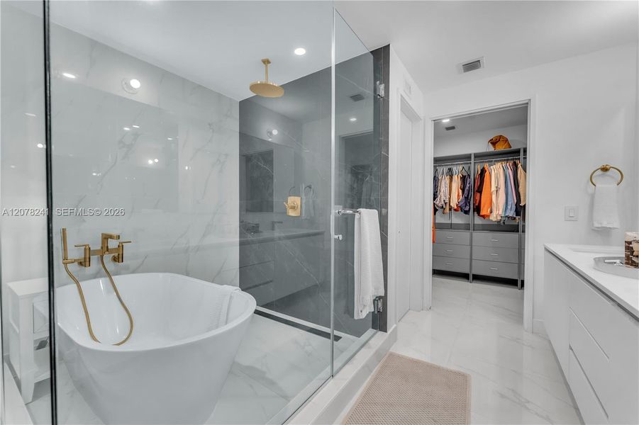 Furnished interior view inside a new home in Aria Reserve, Miami (Image 14). Furnished interior view inside a new home in Aria Reserve, Miami (Image 14).