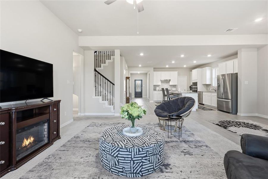 Furnished interior view inside a new home in Stark Farms, Denton (Image 35).