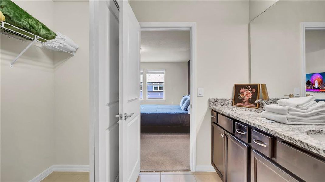 Furnished interior view inside a new home in , Davenport (Image 8).