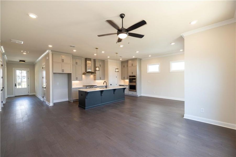 Spacious, unfurnished interior of a new home in Waterhaven, Cumming (Image 37).